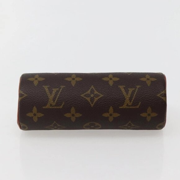 LOUIS VUITTON Monogram Papillon Pouch LV Auth - Picture 7 of 15